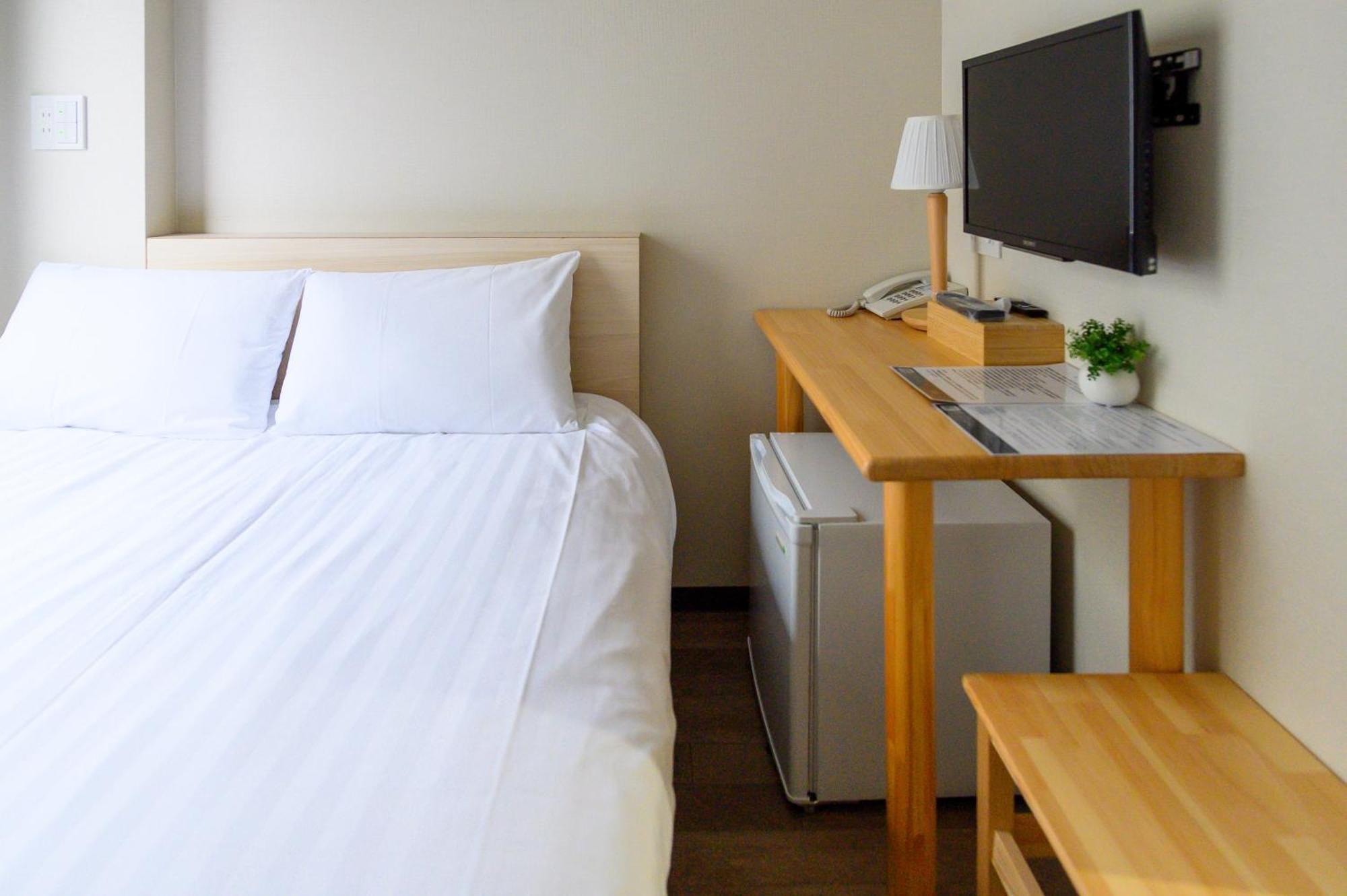Ueno Woo Hotel Tokio Buitenkant foto